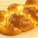 Gluten-Free Challah Bread with Oat and Quinoa